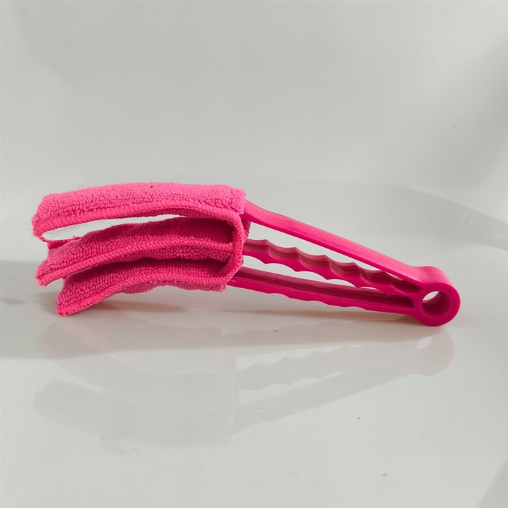 Handheld Microfiber Window Blind Cleaner Brush For Venetian Blinds suppliers